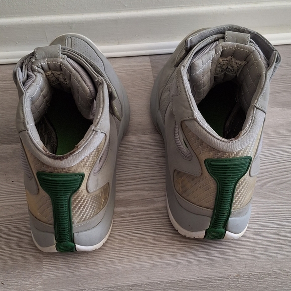 Nike Air Jordan - Picture 4 of 6